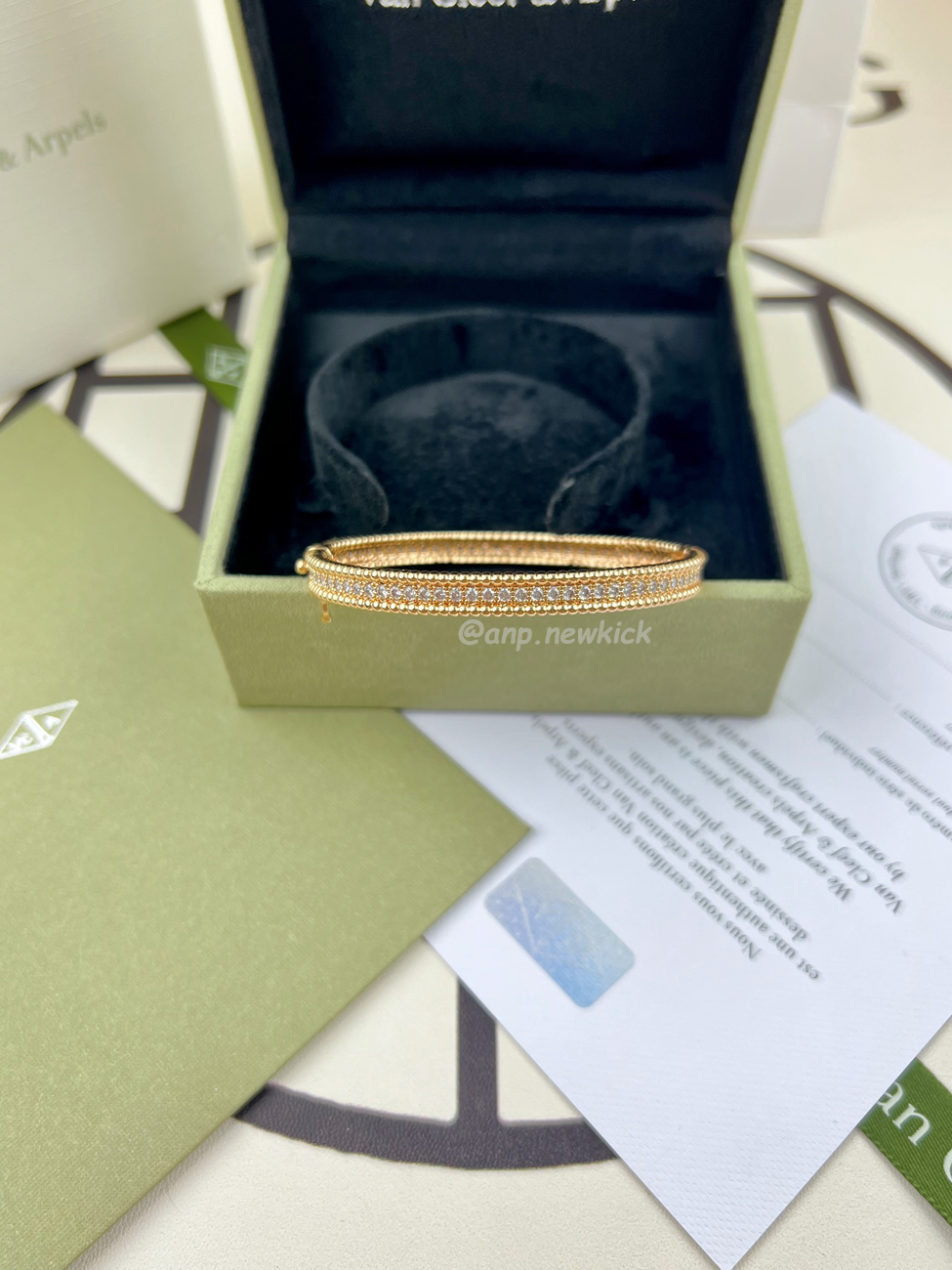 Van Cleef Arpels Full Diamond Bracelet (6) - www.newkick.org